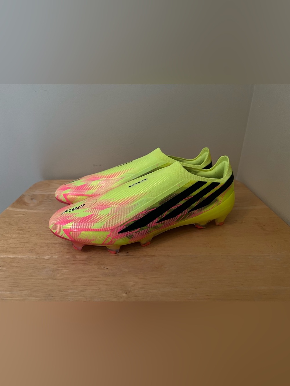 Adidas F50 Hyperfast Elite Laceless FG Soccer Cleats US 9 Team Solar KK1031